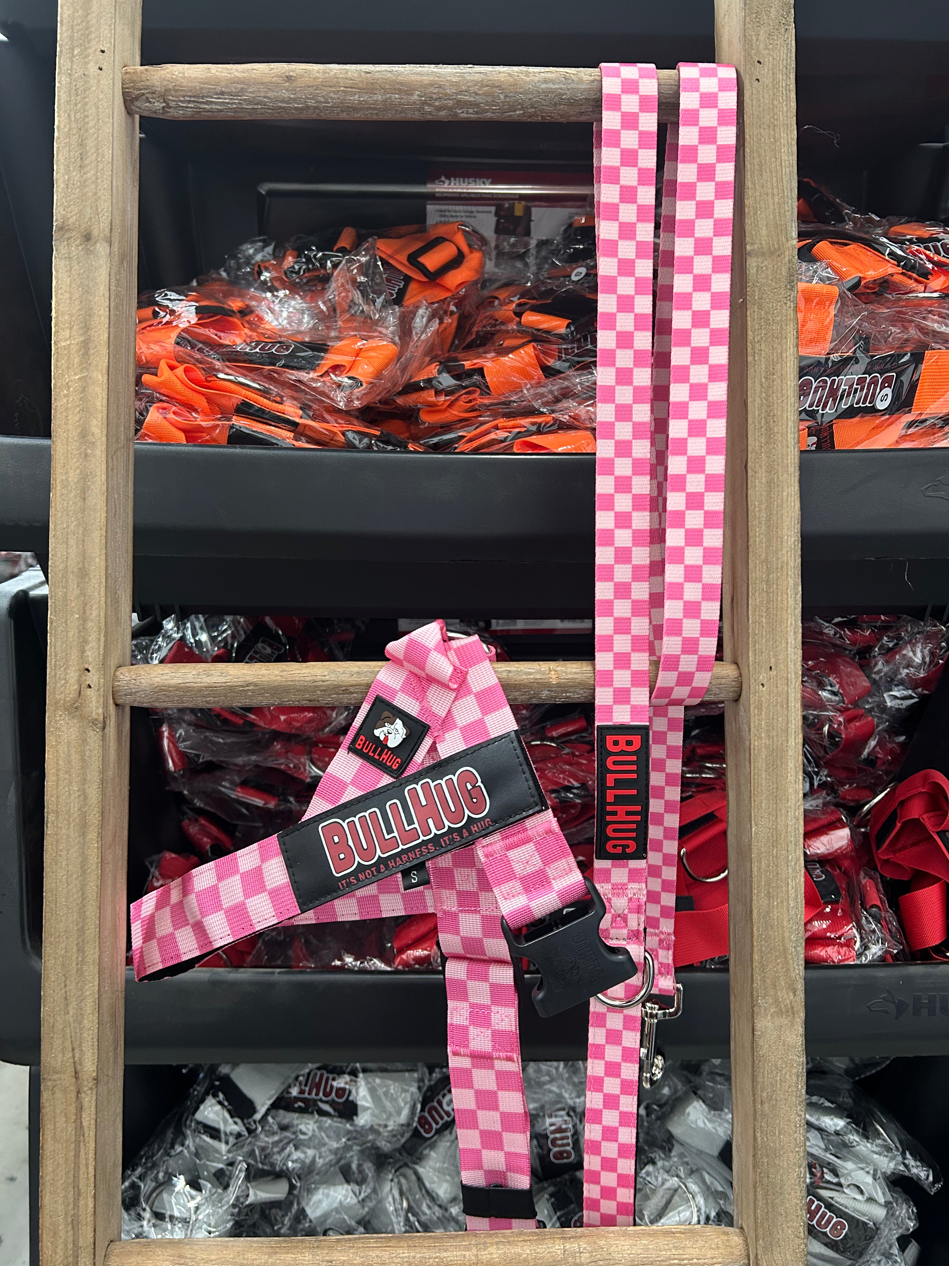 BullHug Pink Checker Dog Harness & Leash